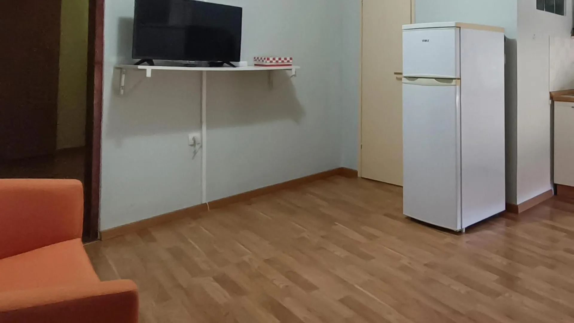 Lovely Apartment In Novigrad With Kitchen Croatia