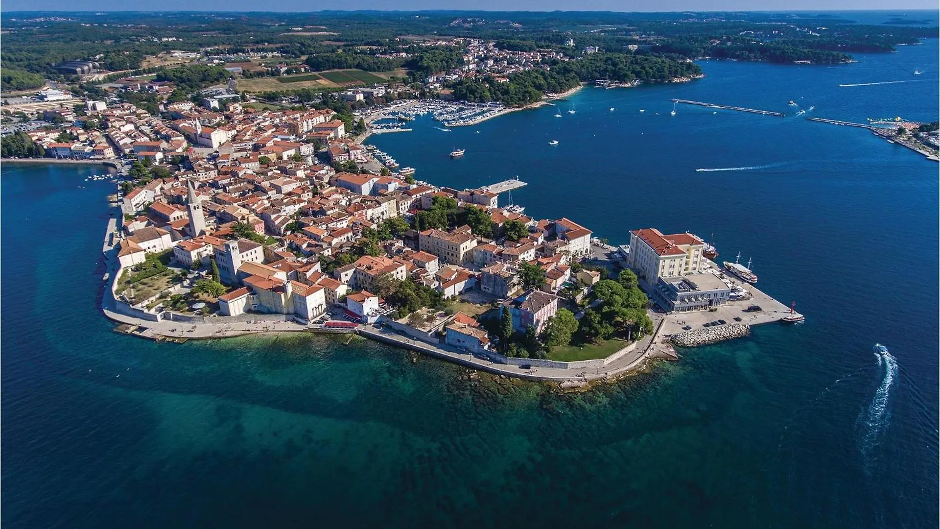 Lovely Apartment In Novigrad With Kitchen Croatia
